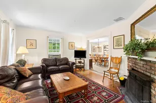 718 Montauk Hwy, East Quogue, NY 11942 - Photo 9