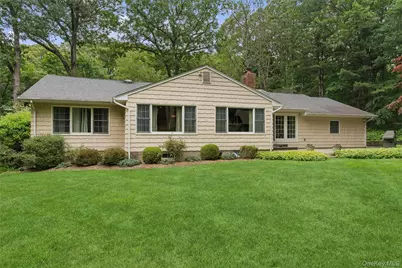 35 Woodvale Drive, Syosset, NY 11791 - Photo 25