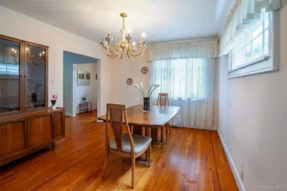 141-27 Coolidge Avenue, Briarwood, NY 11435 - Photo 9