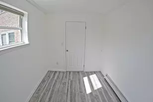 40-24 Aske St, Elmhurst, NY 11373 - Photo 11