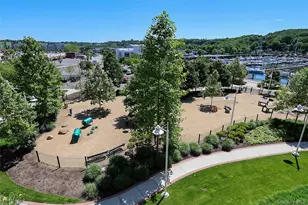 100 Garvies Point Rd, Glen Cove, NY 11542 - Photo 31
