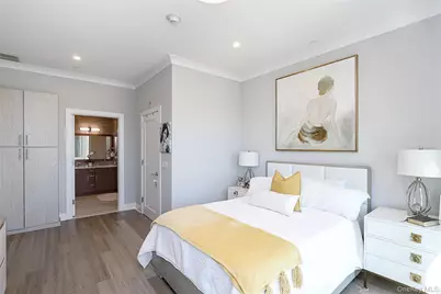 100 Garvies Point Road #1131, Glen Cove, NY 11542 - Photo 19