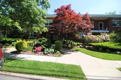 463 Summit Avenue #1- I, Cedarhurst, NY 11516 - Photo 1
