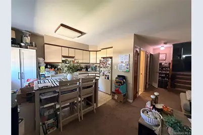 381 N Monroe Avenue, Lindenhurst, NY 11757 - Photo 35