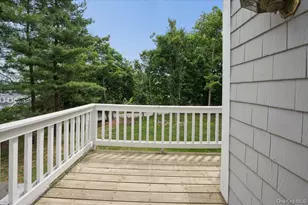 8 Oakcrest Ln, Hastings on Hudson, NY 10706 - Photo 11