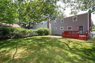 530 Coolidge Ave, Rockville Centre, NY 11570 - Photo 23