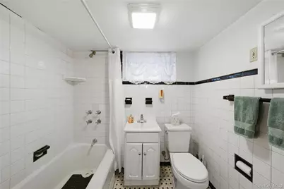6033 69th Lane, Maspeth, NY 11378 - Photo 11