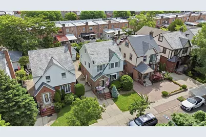 6033 69th Lane, Maspeth, NY 11378 - Photo 3