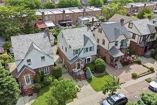 60-33 69th Ln, Maspeth, NY 11378 - Photo 3