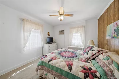 6033 69th Lane, Maspeth, NY 11378 - Photo 13