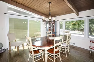 273 Sugar Toms Ln, East Norwich, NY 11732 - Photo 9
