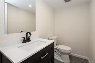 273 Sugar Toms Ln, East Norwich, NY 11732 - Photo 23