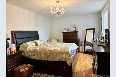 530 Dubois Avenue # 2C, Valley Stream, NY 11581 - Photo 11