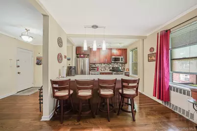 67-66 108th Street #D/3, Forest Hills, NY 11375 - Photo 17