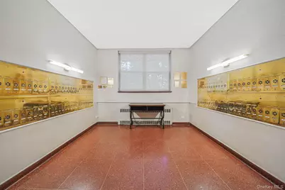 67-66 108th Street #D/3, Forest Hills, NY 11375 - Photo 11