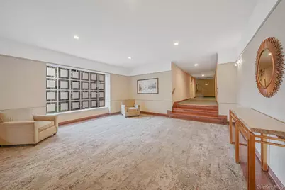 67-66 108th Street #D/3, Forest Hills, NY 11375 - Photo 9