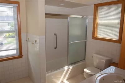 2445 Soper Avenue, Baldwin, NY 11510 - Photo 17