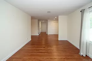 370 Rider Ave, Patchogue, NY 11772 - Photo 11