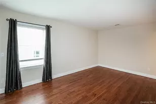 370 Rider Ave, Patchogue, NY 11772 - Photo 19