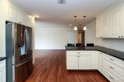 370 Rider Avenue, Patchogue, NY 11772 - Photo 15