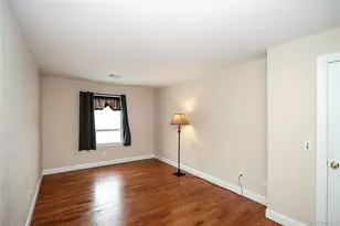 370 Rider Ave, Patchogue, NY 11772 - Photo 25