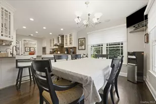 42 McLane Dr, Dix Hills, NY 11746 - Photo 15