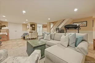42 McLane Dr, Dix Hills, NY 11746 - Photo 29