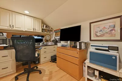 42 McLane Drive, Dix Hills, NY 11746 - Photo 27