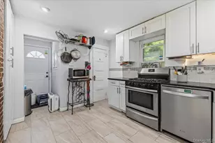 806 Miller Pl, Baldwin, NY 11510 - Photo 9