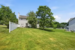 2 Gatehouse Pl, Walden, NY 12586 - Photo 7