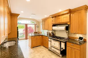 15 Anita Pl, Farmingdale, NY 11735 - Photo 15