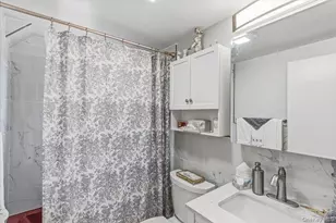 215-34 40th Ave, Bayside, NY 11361 - Photo 15