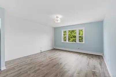 215-34 40th Avenue, Bayside, NY 11361 - Photo 9