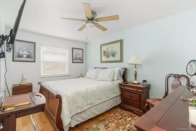 215-34 40th Avenue, Bayside, NY 11361 - Photo 23