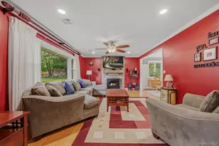 6 Biret Dr, Airmont, NY 10952 - Photo 7