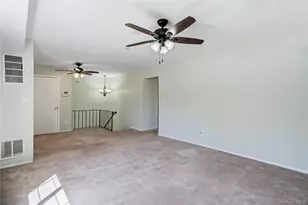 200 Lake Pointe Cir, Middle Island, NY 11953 - Photo 11