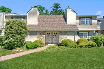200 Lake Pointe Circle #200, Middle Island, NY 11953 - Photo 7