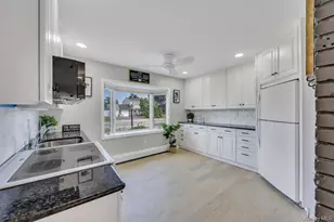 17 Skylark Ln, Levittown, NY 11756 - Photo 11