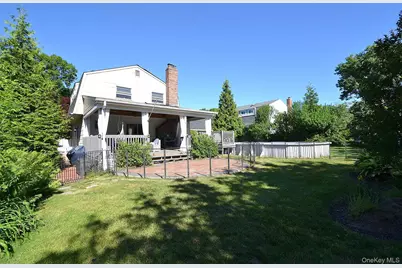17 Wade Drive, Lake Grove, NY 11755 - Photo 5