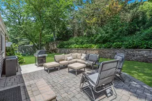 28 Harriet Ln, Huntington, NY 11743 - Photo 23