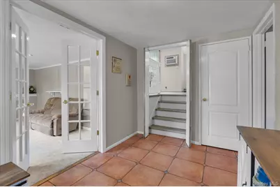 28 Harriet Lane, Huntington, NY 11743 - Photo 3