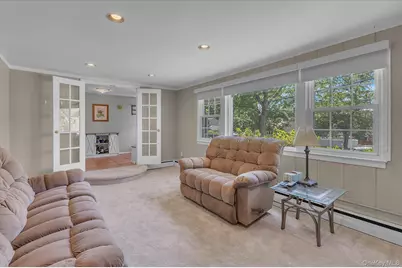 28 Harriet Lane, Huntington, NY 11743 - Photo 5