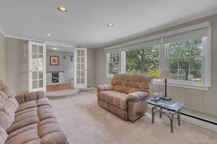 28 Harriet Ln, Huntington, NY 11743 - Photo 5
