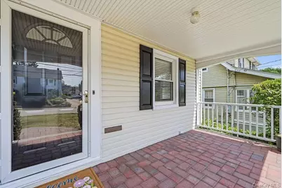 63 Andrew Street, Manhasset, NY 11030 - Photo 3