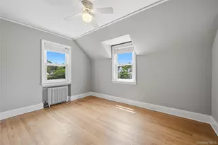63 Andrew St, Manhasset, NY 11030 - Photo 17