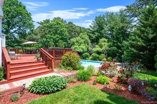 191 Natures Ln, Miller Place, NY 11764 - Photo 37