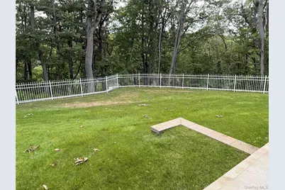 12 Harbour Lane #8A, Oyster Bay, NY 11771 - Photo 9