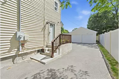 7 Penndale Drive, Amityville, NY 11701 - Photo 9