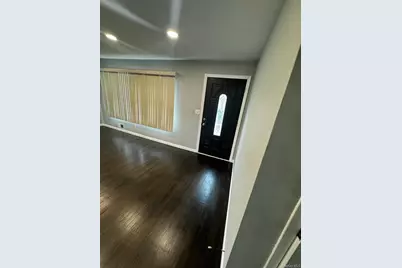 7 Penndale Drive, Amityville, NY 11701 - Photo 19
