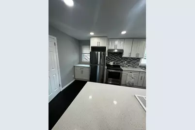 7 Penndale Drive, Amityville, NY 11701 - Photo 17